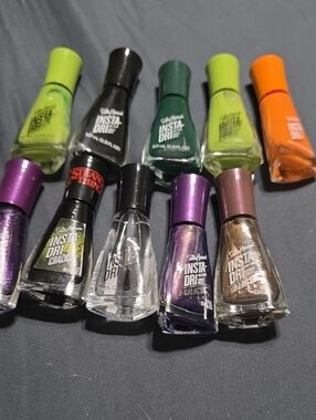 Set Of Insta Dry Nail Polish